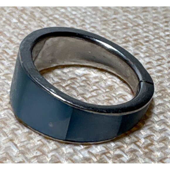 Stainless Steel Blue Inlay Band Ring Size 6 Sleek Contemporary Design - Picture 4 of 6